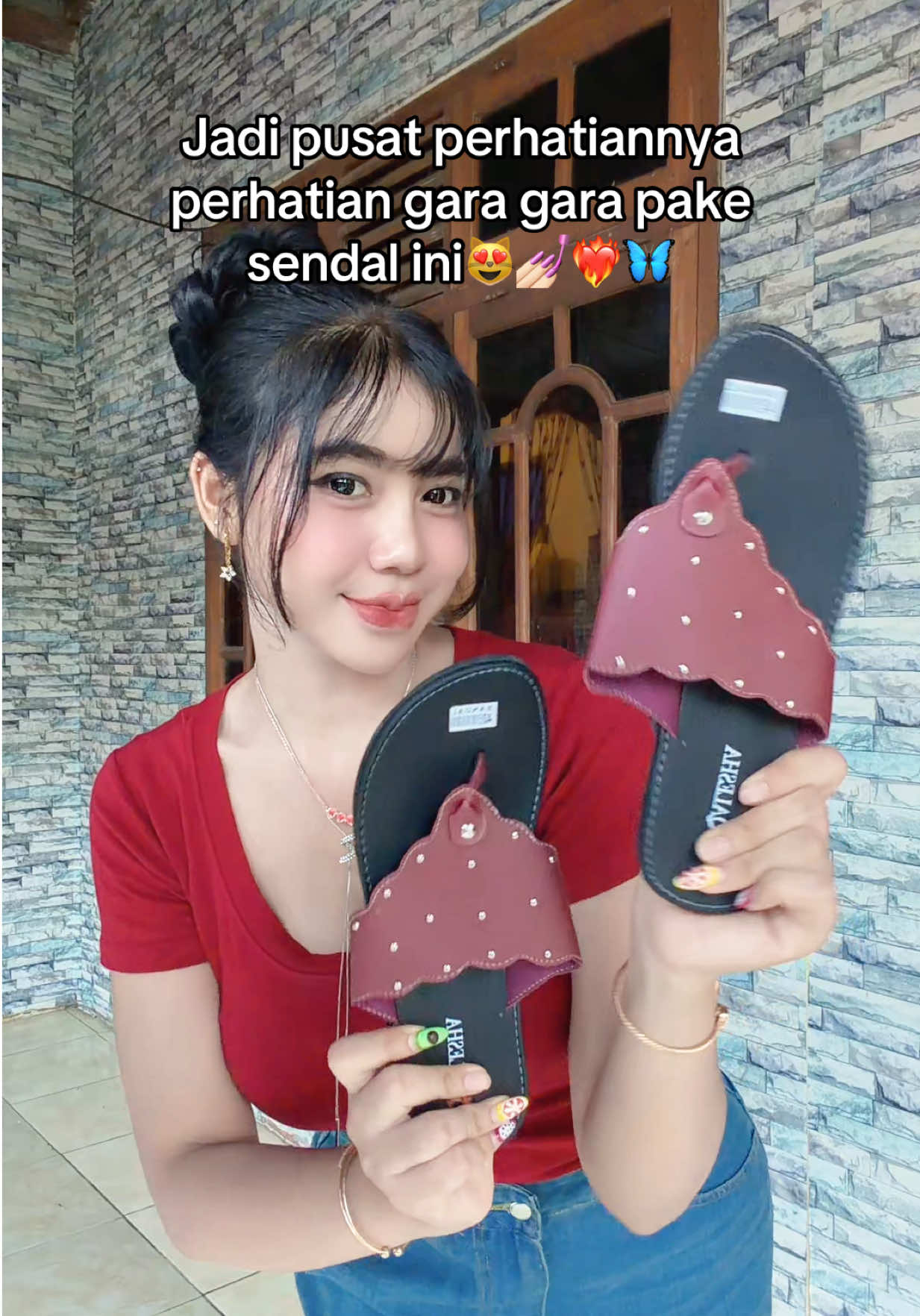 #sendalwanitakekinian #sendalmurahkualitasbagus 