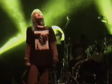 On sharp threats ๋ ࣭ ⭑๋ | #edithfrances #crystalcastles #ethankath #cccrxstal #crimewave  this Mashup suckzzz idkk (i recommend headphones for this mashup!!!)  tysmm @Fleeced  for this concert! 𑣲