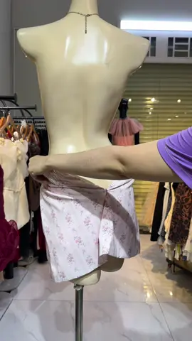 វែបឆីស្អាត😮‍💨😭😭😭😭@Han store @Honii oun @HN-Store @Cambo lifestyle Watch ll #viralvideos #fypシ゚viraltiktok #trending #foryoupage #honiicollection 