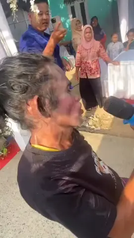 sangat dekat sekali 😬😬🥺🥺 #viraltiktok  #videoviral  #sorotantiktok  #sorotansemuaorang  #fypage 
