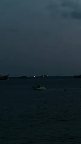 Năm tháng ấy, anh thay đổi bản để trở thành người mà em thích. Năm tháng sau này, anh từ bỏ tất cả để tìm lại chính mình của ngày xưa. #daophuquy #tourdaophuquy #dulich #tamtrang 