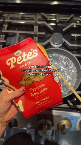 Finding protein alternatives to the things you already eat IS THE WAY to do it!!! this pasta was so good and held its shape! #pete #proteinpasta #petespasta #protein #lowcarb @petespasta 