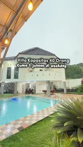 weekdays hanya 1jtan saja dengan kapasitas 40 orang #creatorsearchinsights #tiketcom #villa #jalanjalan #puncakbogor 