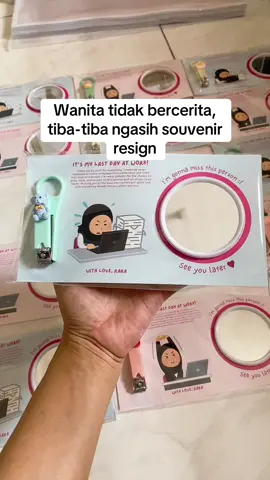 Kapan?  (Kalau ada yg share nomer admin di kolom komen itu nipuuu yaa) 🫨 #resignkerja #resigngift #souvenirresign 