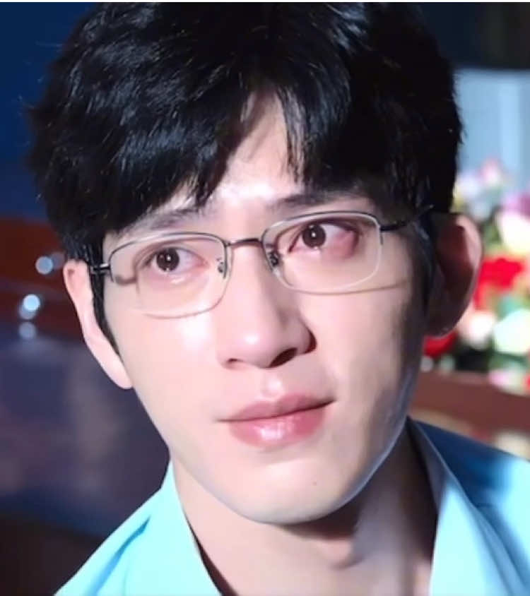 Thương quá trời, động lực để ann vượt qua là chị Châu Cẩn mặc dù lúc này c còn chưa yêu a 😭 #rungthep #tinhbachnhien #thaivantinh #gianghanthanh #chaucan 