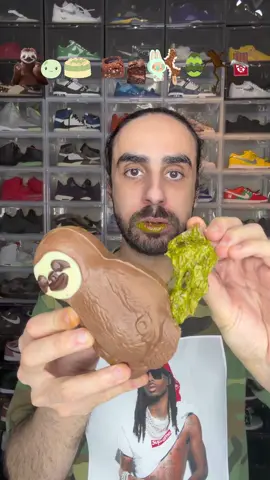 Food ASMR Eating a Dubai Chocolate Sloth #food #asmr #eating #mukbang #satisfying 