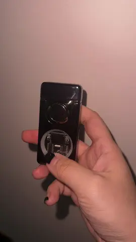 This Lighter Listens to You 😳🔥 Just Say It… #MindBlown #GadgetTok #VoiceControl #TikTokFinds #ViralGadgets  