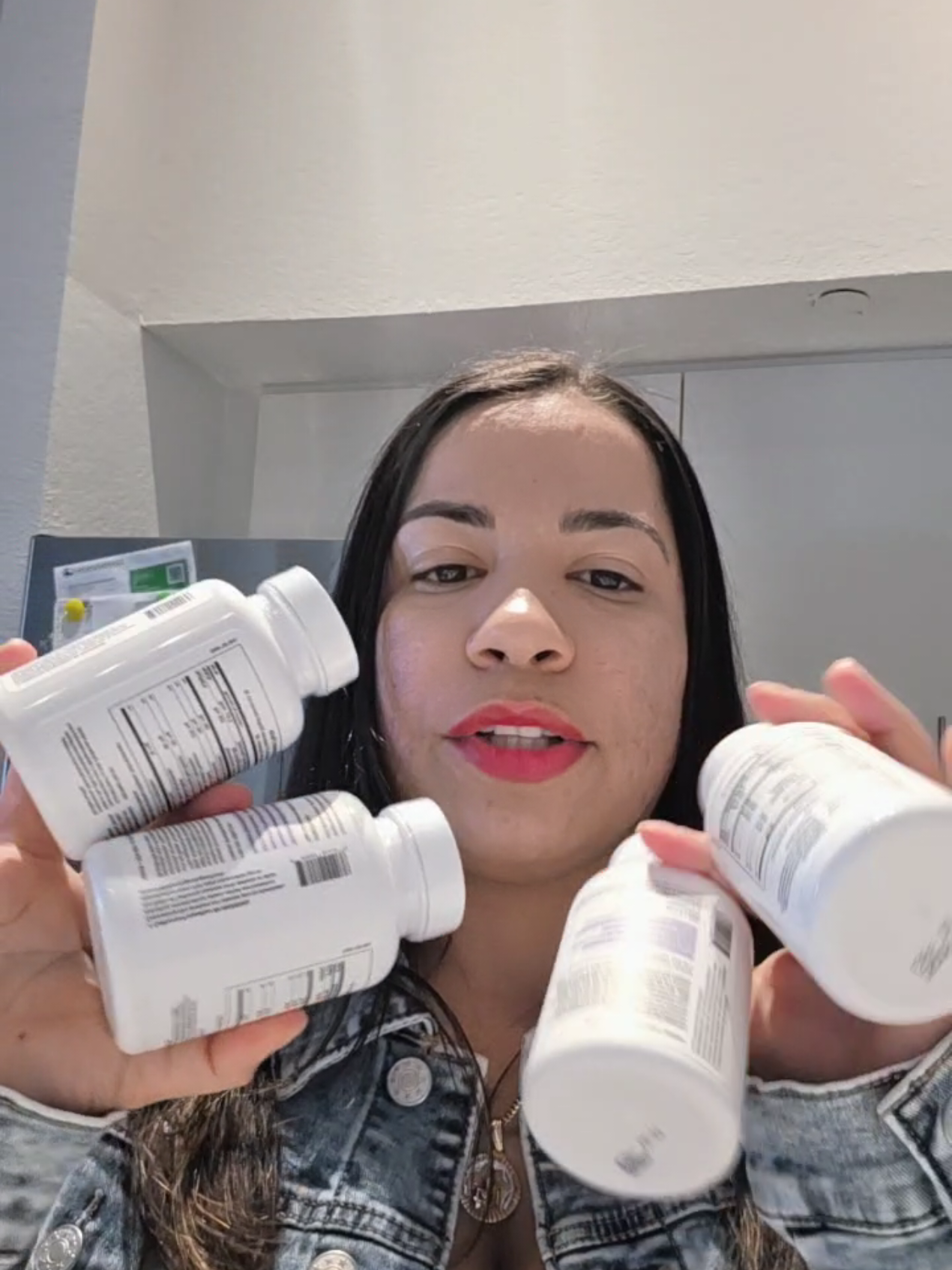 Acne hormonal ? aqui están estas pastillas , con buenas reseñas , míralas en el carrito #acne #dermatology #Hormonal #pastillas #fyp 
