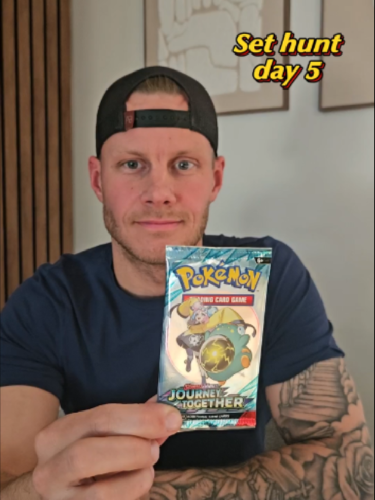 Set Hunt Day 5 👀 finally a small hit ⚡🔥 #pokemon #pokemontcg #packopening #pokemoncards