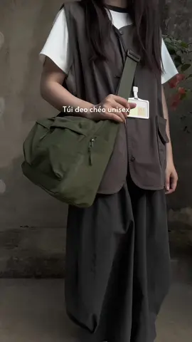 Túi đeo chéo nam nữ giá học sinh #thisbag #tuideocheo #tuideocheonam #tuideocheodihoc #tuideocheodilam 