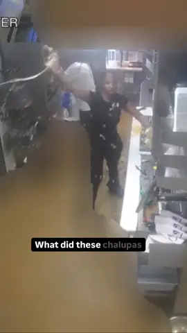 An incident at the Muskego Taco Bell. #BreakingNews #FastFoodFight #Wisconsin #CaughtOnCamera #ViralNews