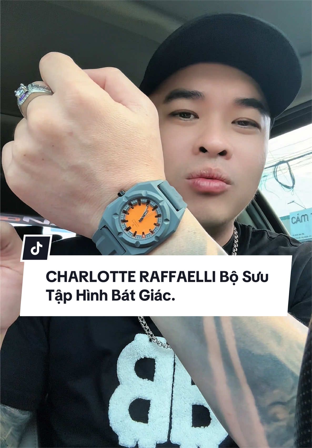 CHARLOTTE RAFFAELLI Bộ Sưu Tập Hình Bát Giác.