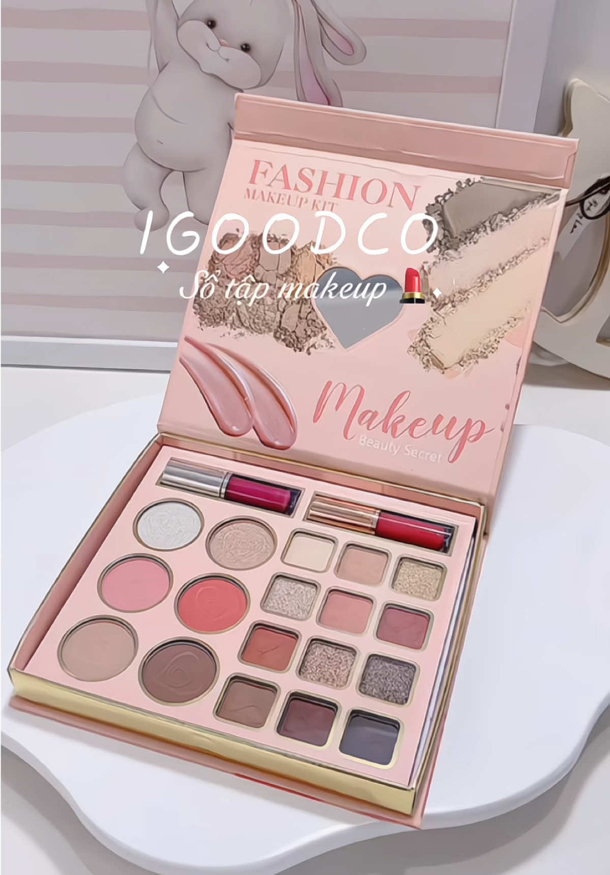 Bà nào đang tập makeup có em này đúng chân ái nha #igoodco #sachmakeup #sachtrangdiem #tapmakeup #xuhuong 
