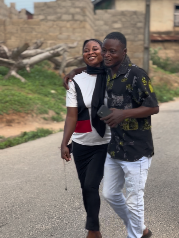 Nearly Caught  W//@AMBASSADOR @Sugar baby🥰 @wunmicare3  #fy #letsgoviralguys❣️🙏 #finegirl 