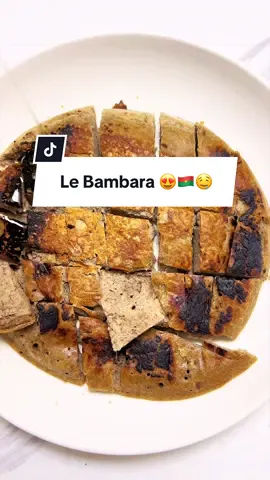 Le Bambara un plat qui nous vient de l’ouest du Burkina Faso🇧🇫😍 très authentique et très apprécié c’est une plat qui révèle toutes les saveurs brutes du village , ils se cuisine et se consomme de la plus simple des manières ✌🏾😊😍 retrouver la farine de Bambara à la boutique @Faso Balmaya et pour le délicieux piment @Zê-noogo gère sa propre 🤤👌#burkinatiktok🇧🇫🇧🇫🇧🇫❤️ #cuisineafricaine #recetasfaciles 