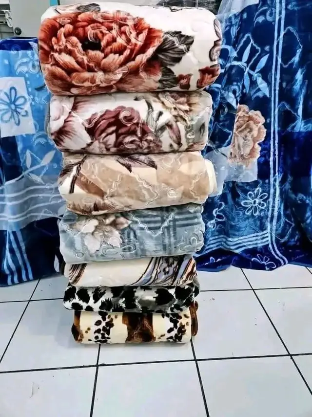 ✨ 1 PLY WINTER BLANKETS – GOOD QUALITY ❄️🔥 💰 Price: R300 Stay warm this winter with our soft & cozy 1 ply blankets 😍 ✔️ Thick & warm material ✔️ Soft and comfortable ✔️ Perfect for beds or couches ✔️ Long-lasting quality 🎨 Available in different colours & designs ⚡ Limited stock – order now! 📞 Order: 076 384 2041 #WinterEssentials #BlanketsForSale #StayWarm #AffordableDeals #JohannesburgSales 