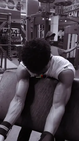 Like Sar Cabtain#somalia🇸🇴 #gymmotivation #tiktokviral 