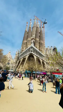 Sagrada Família Barcelona 🇪🇸❤️ #europe #punjab #spain #viral #pakistan 