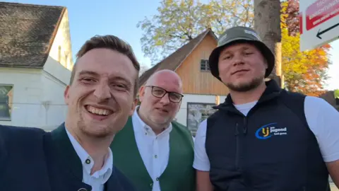 yeahhhhh @Landjugend Bad Gams  @Jahh Franzi 🎶🎶🎸🎸🎸  #badgams #viralvideos #fürdich #fyp #foryoupage 