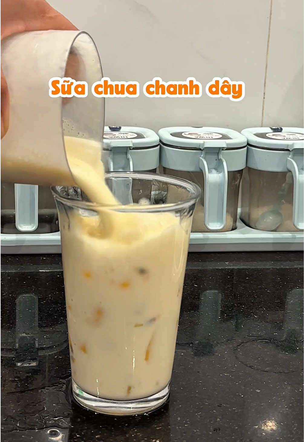 Mùa hè làm mấy món này giải nhiệt cũng ngon lắm nha mấy bà. #suachua #suachualac #suachuachanhday 