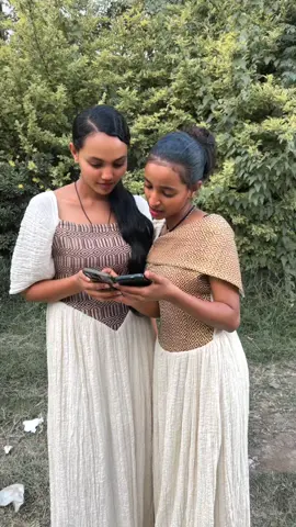 ምኔን ልስጣት ልሸልማት#ጓደኝነት_እውነት_ፍቅር_እምነት❤👭 #ethiopian_tik_tok🇪🇹🇪🇹🇪🇹🇪🇹 #አደይድራማ #ሰረገላ @ለሊ ✨✨ @mesi(fikr) 