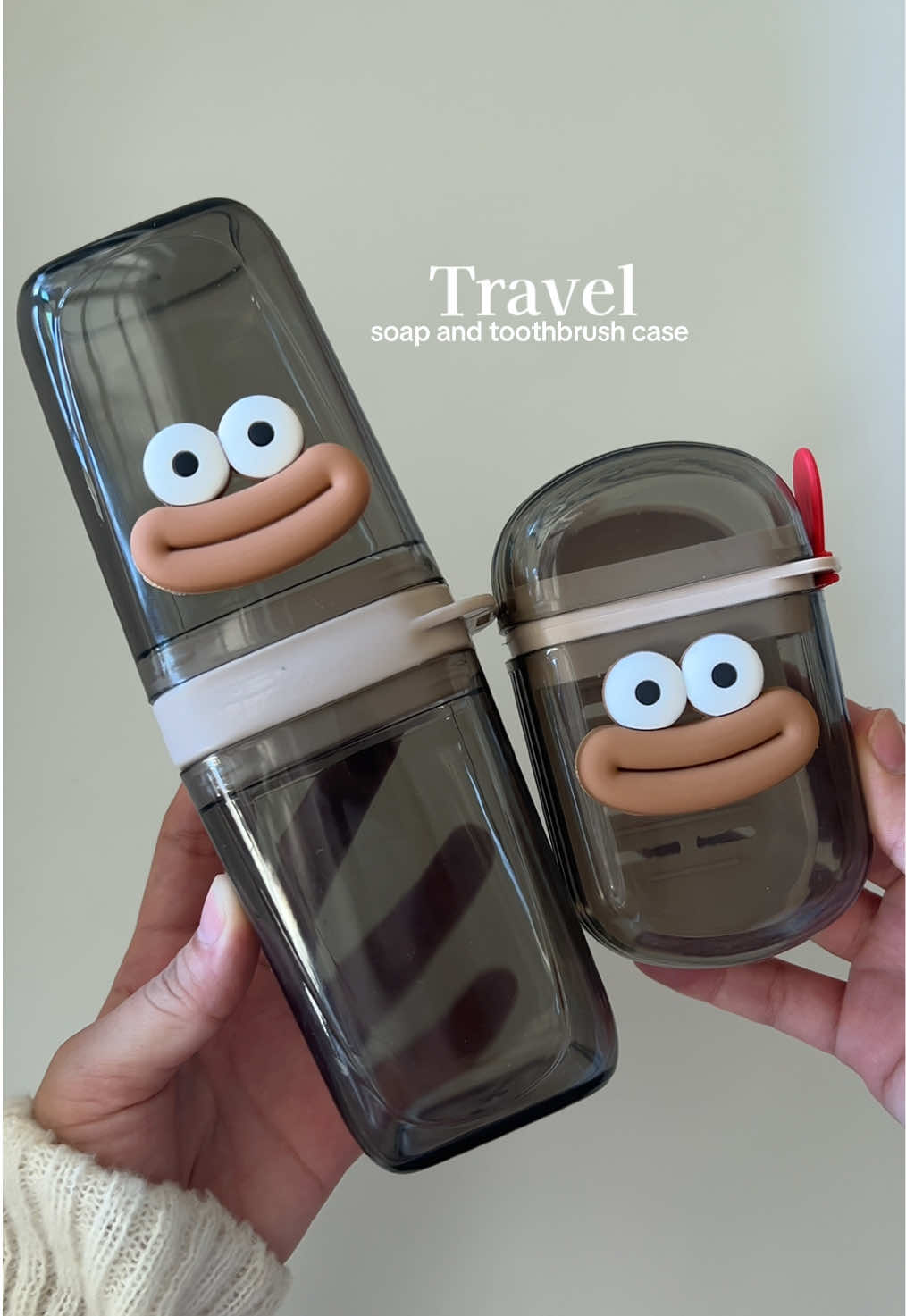 Cute travel soap case and toothbrush cup set✈️ #travelessentials #soapcase #toothbrushcase #toothpasteholder #soapholder 
