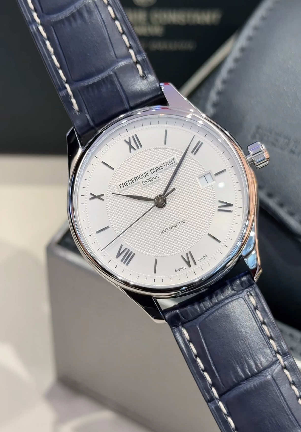 Frederique Constant Index FC-303MS5B6-BF - đủ tinh tế để nâng tầm mọi outfit, đủ chuẩn mực để đồng hành lâu dài. #FrederiqueConstant #donghothuysy #donghochinhhang #donghonam 