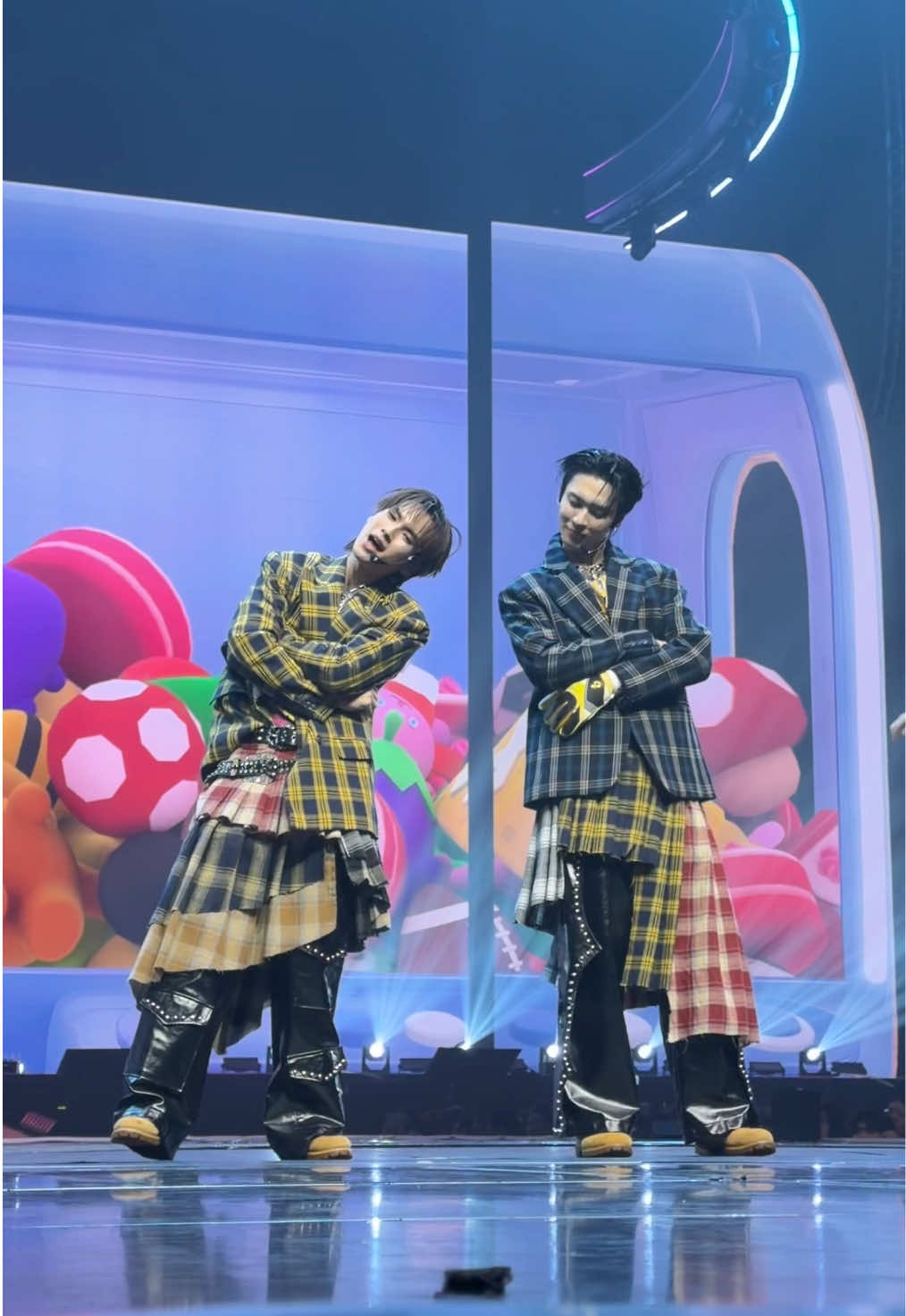 DMD LAND 3 : THE FINAL LAND “LAND OF FUSION” CONCERT  🌌⚡️DAY 1 เพลง “BF” โดย “ริวจิน” @name is Ryujin และ “แพทจิ” @Pat(ji)  DMD LAND SHOW NOW #DMDLAND3DAY1 