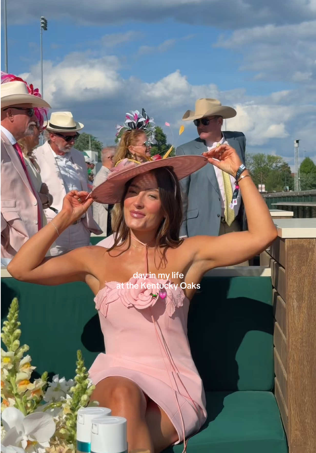 insane day!!! @loréal paris usa 💓🐎 #dayinmylife #dayinthelife #kentuckyderby #derbyvlog 