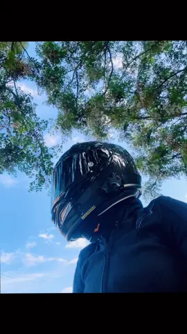 Escapar del ruido #ruta #motera #moto #vivirelmomentos #amor 