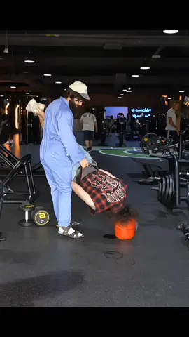 now men mop 😅