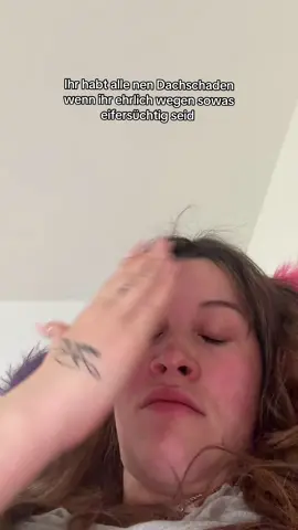 Geht ernsthaft in Therapie und kommt klar 