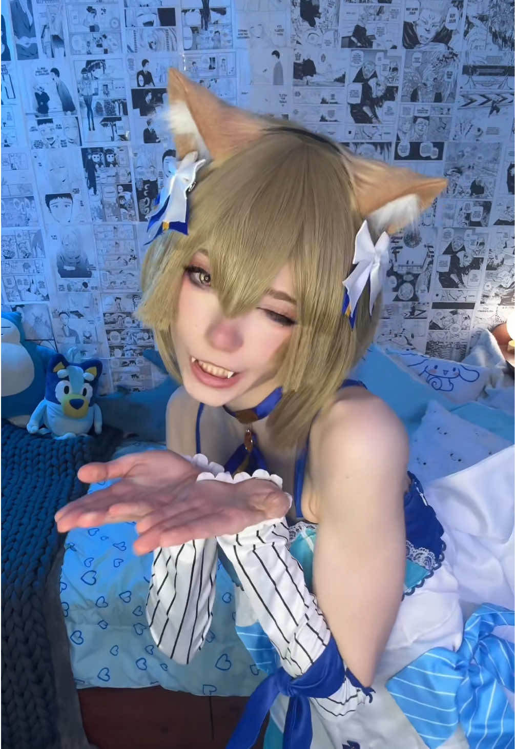 Kiss you again!! 🐾🩵 #cosplay #felix #rezero #femboy #felixcosplay 