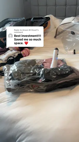 Replying to @Anson M Stuart yes I love having these bags every time I travel #travelhacks #vacuumsealerbags #overpackingtips #vacbird #portablevacuumsealer 