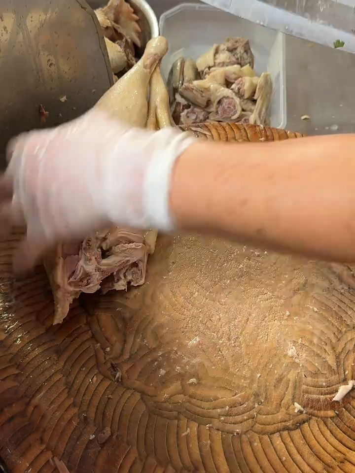 chặt vịt#amthuctrunghoa #monngonmoingay #xhuong #food #chatga #vit #vitluoc