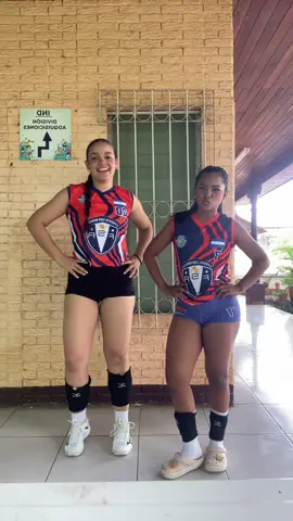 Siempre con mi chicle @aLejandraR🤠 🫶 #fyp #amigos #trending #nicaragua🇳🇮 #viralvideo 
