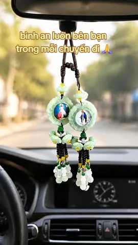 Móc treo xe mang bình an bên bạn mỗi chuyến đi 🙏 👉 Chốt đơn ngay! #mocktreoxe #binhan #conggiao  #quatangynghia #xuhuong 
