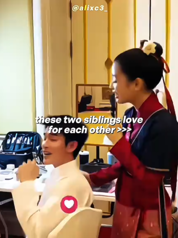 best sibling duo 😩 the way tu does whatever fourth requests because he’s her little brother, while fourth adores his p’tu so  much 🥹🫶 #fyp #gmmtv #tontawan #fourthnattawat 