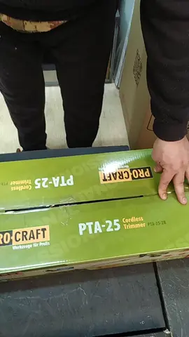 Тример Pro-Craft PTA 25 Комплектується колесами для Рівного зрізу трави.  Додатковими лезом та ліскою 2 АКБ у комплекті.  0977379598 0505296711 Харків самовивіз.  #тример #коса #газонокосилка #харків #топ 