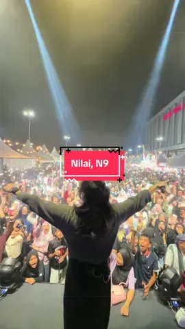 Nilai memang kecohhh semalam! Energy engkorang memang mantap!  Siapa yang turun Food Hunter Aeon Nilai semalam? Tandakan kehadiran!  @DramabandMY 