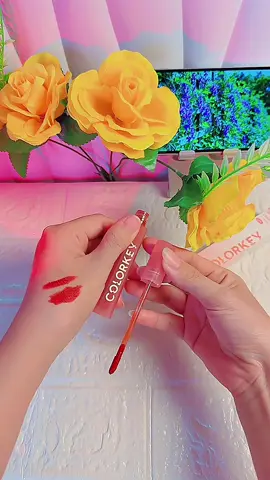 Son xinh và ngọt nè các chị em #thutienvuive68 #sonduongmoi #soncolorkey #colorkey  @Thu Tiền vui vẻ 68 
