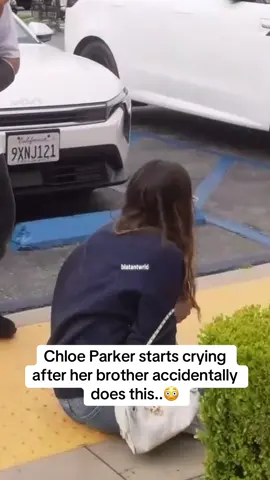 #chloeparker #twitchclips #fyp @Chloe Parker 