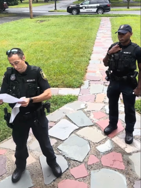 The Albany ny police department serving me an illegal restraining order #cops #police