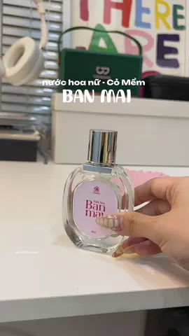 mùa hè tui hay xài mấy mùi nước hoa thanh mát vầy nè #comem #comeminhvietnam #nuochoa #nuochoanu #xuhuong 