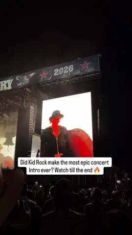 Kid Rock concert intro got me like MERICA BABY!!! 😆 🇺🇸 🦅 