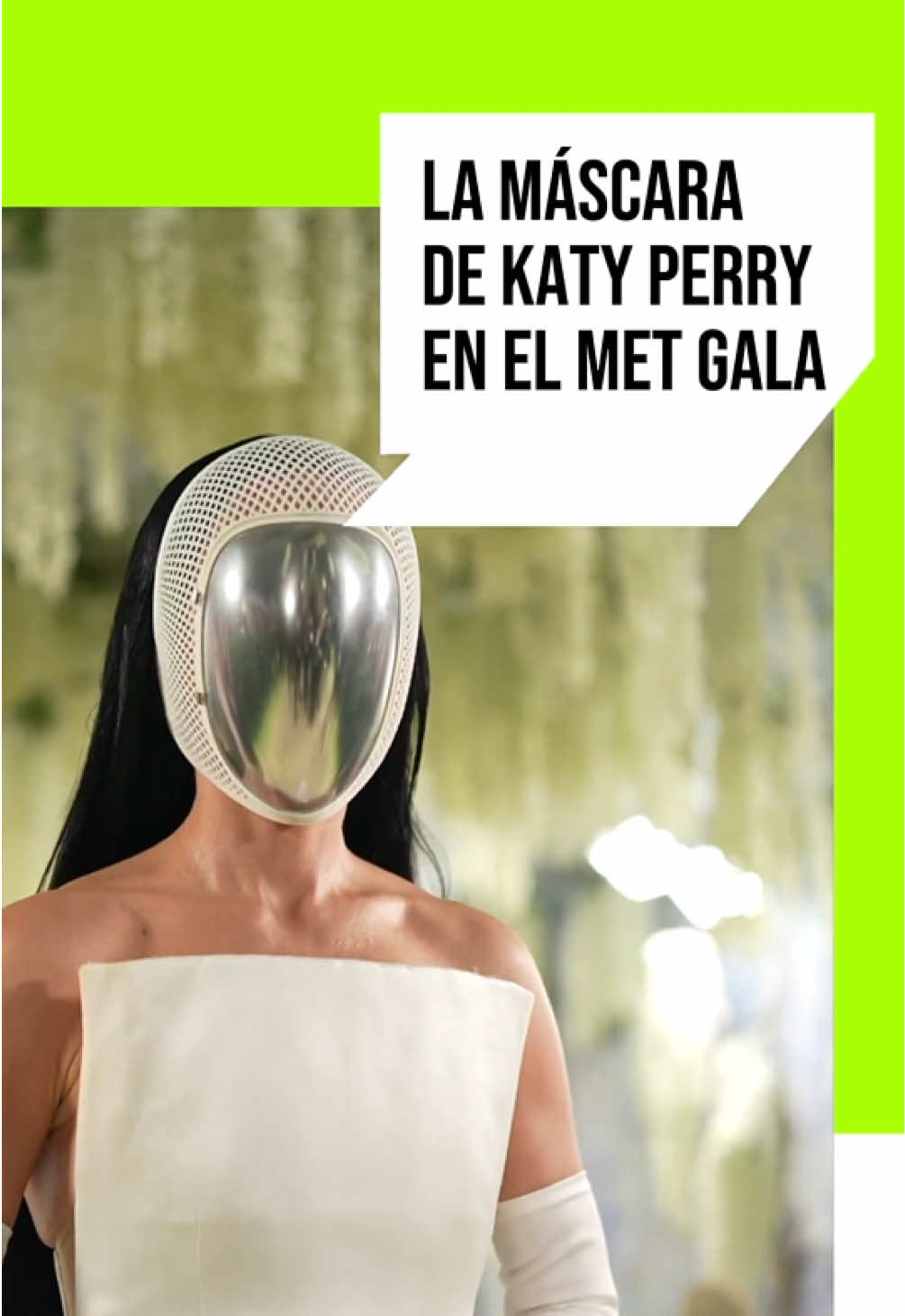 🎭 La máscara de Katy Perry en el Met Gala 👠 La artista lució un diseño innovador de de Stella McCartney en la alfombra roja del evento. #KatyPerry #MetGala #Katy #redcarpet #met 