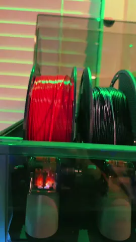 Check out the SUNLU PLA+ magenta I’m using on my current popcorn bucket, dedicated to the movie dirty dancing #sunlu #filament #hotpink #dirtydancing #3dprinting 
