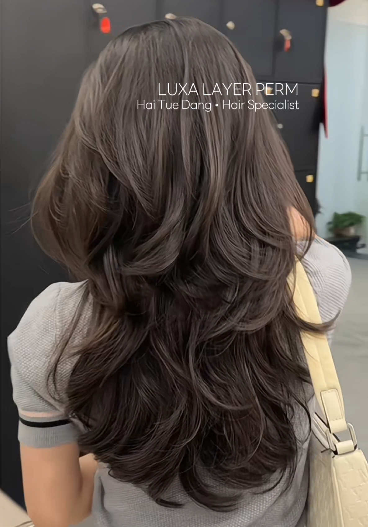 LUXA LAYER PERM - Kiểu tóc này tầng lớp rất tự nhiên nheee #cattocdep #haituedang #cattocdephanoi #tiemtochanoi #vietnam 