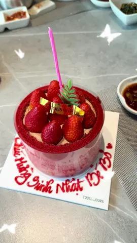 Chúc mừng sinh nhật bé Bơ nè luôn xuynh đẹp và hạnh phúc nhen bé 🧁🎉🌹🩷🍷 Sn bé mà mấy CE toàn kể xấu bé không hà , nói chưa yêu lắm á 🩷🩷🩷🩷🩷🩷🩷🩷🩷  #Trending #TikTok #NSNDMyUyen #NhahatkichSankhaunho #CHẠM✋ 