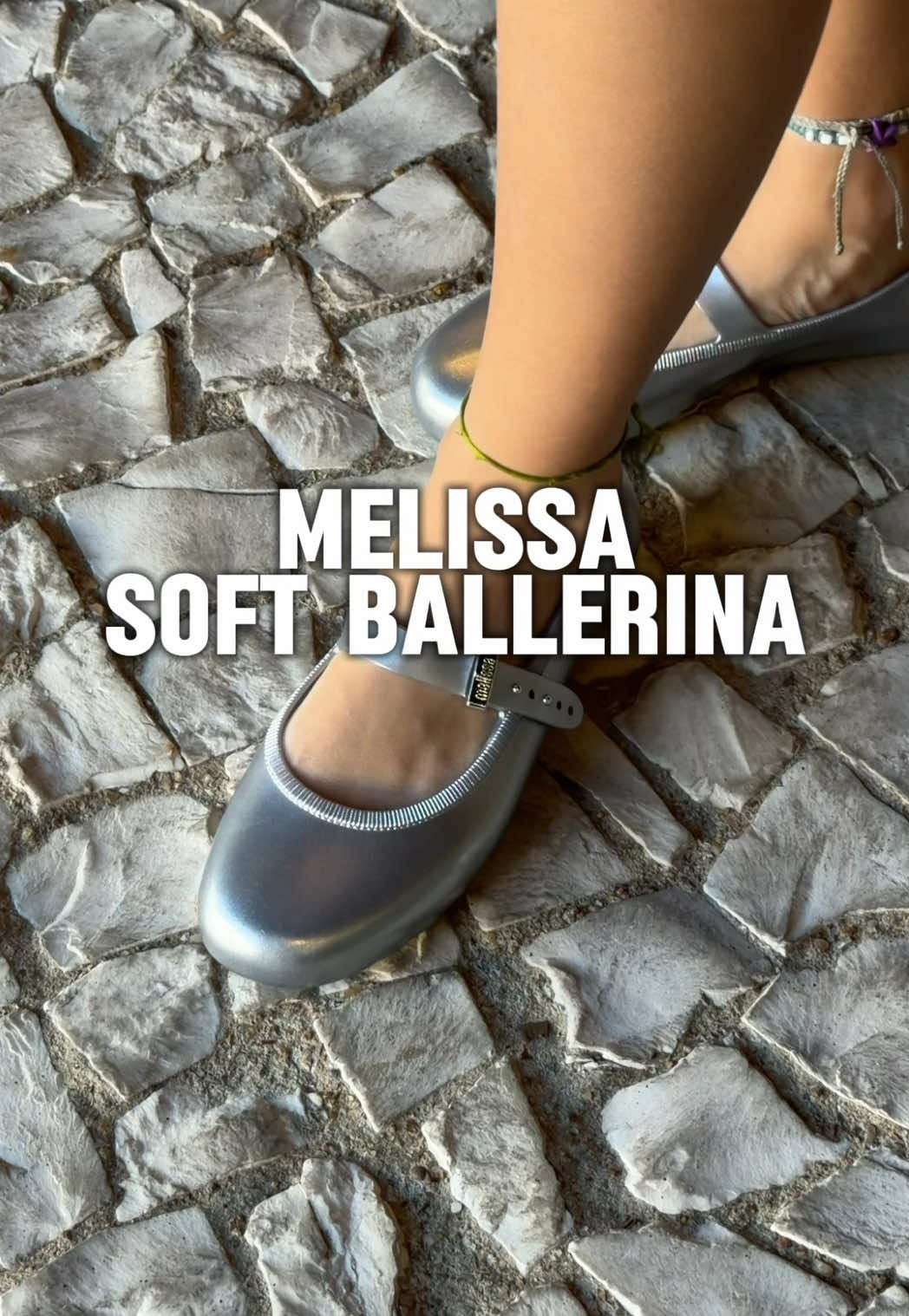 A #MelissaSoftBallerina vai ser a escolha mais elegante para o seu dia a dia indepentende da sua rotina ✨🩷 #rossigo #melissa #fashion 